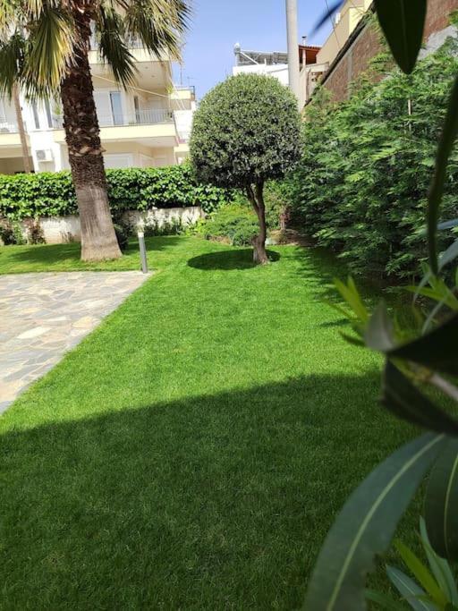 Cosy House With Garden Apartment Волос Екстериор снимка